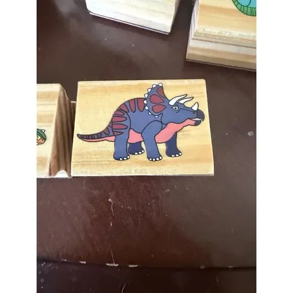 Lot Of Wooden Rubber Ink Stamp Set Dinosaur Scrapbook Arts And Crafts Kids 226 - Picture 12 of 13
